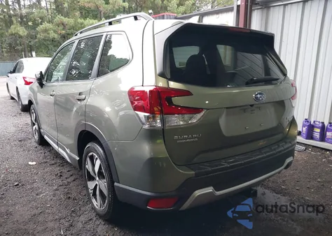 2021 Subaru Forester Touring z USA, uszkodzony, nr VIN JF2SKAXC4MH426615